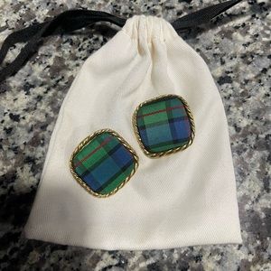 VTG Dauplaise clip on earrings